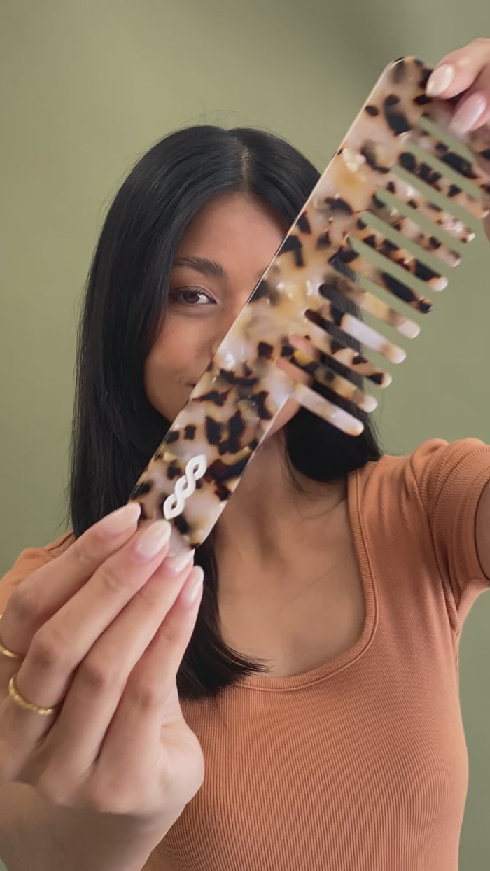 BANDED Women's Hair Accessories River Rock - Wide Tooth Styling Comb