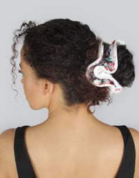 Oversize Statement Scrunchie