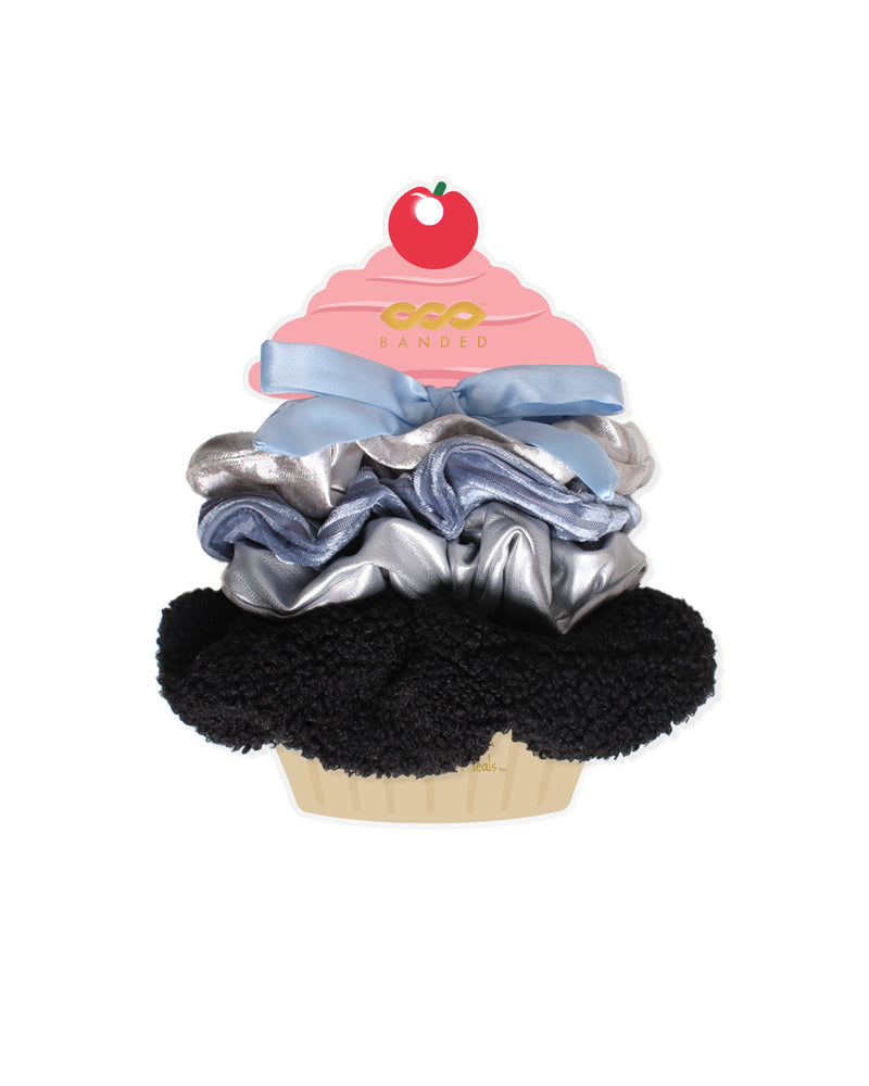 Winter Scrunchie Cakes