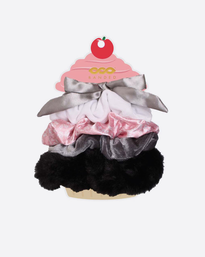 Strawberry Truffle - Scrunchie Cakes