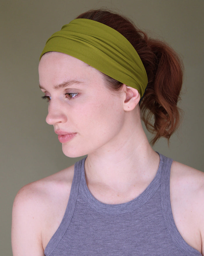Solid Accelerate Athletic Headband